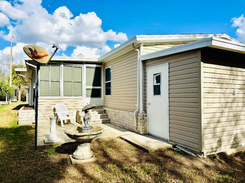 169 Lake Michigan Drive a Mulberry, FL Mobile or Manufactured Home for Sale